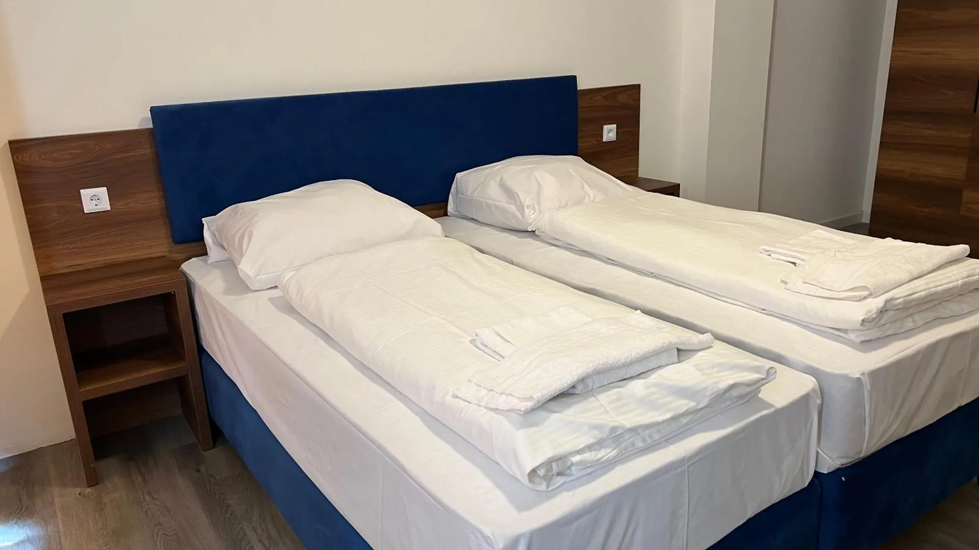 **  Hotel Zollhof Wandsbek Markt Hamburg Niemcy